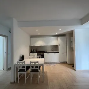 https://appartato-a-5-minuti-dal-mare.hotelitalianriviera.com