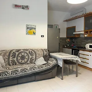 https://appartamento-in-genoa.hotelitalianriviera.com